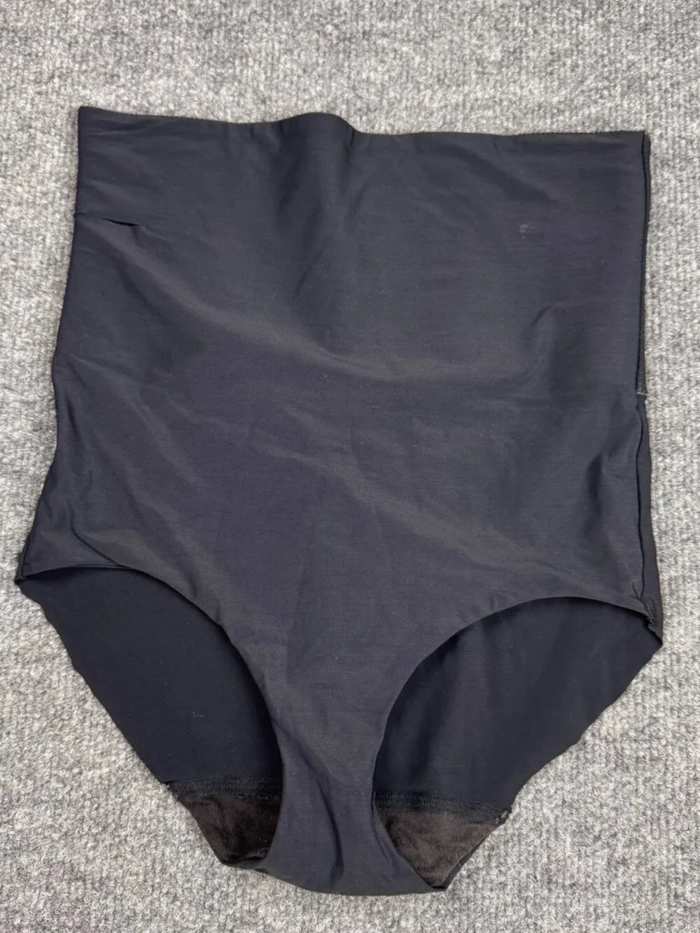 Wacoal Black High-Waist Shapewear Briefs Size M Shapewear Control Top Panties